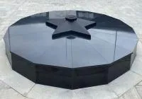 Пьедестал гранит (518247) монтаж плита вечного огня монолит - массив  в Вышнем Волочке