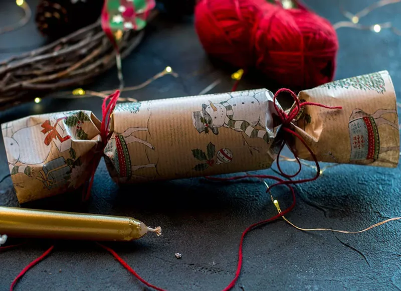 Хлопушки  новогодние магазин пиротехники в Вышнем Волочке